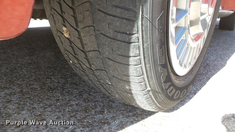 image for item DX9949 2000 Ford Crown Victoria Police Interceptor