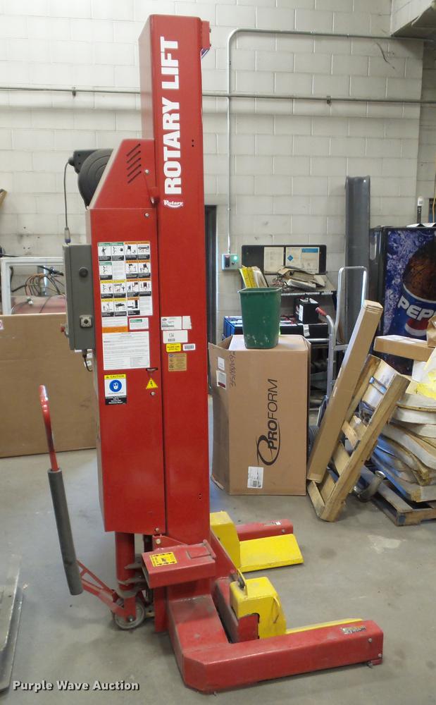 image for item DZ9124 Rotary MACH418 lift system