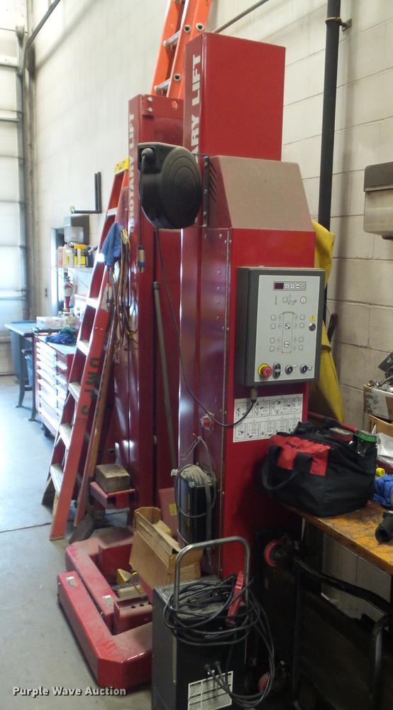 image for item DZ9124 Rotary MACH418 lift system