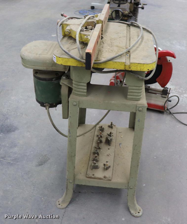 image for item EC9260 Delta Homecraft router table