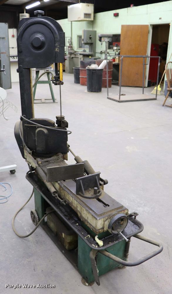 image for item EC9262 Grizzly bandsaw