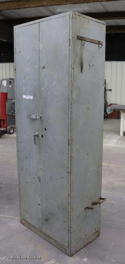 image for item EC9266 Do All steel supply cabinet