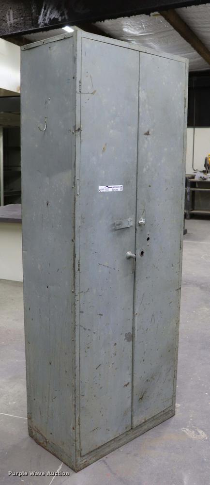 image for item EC9266 Do All steel supply cabinet