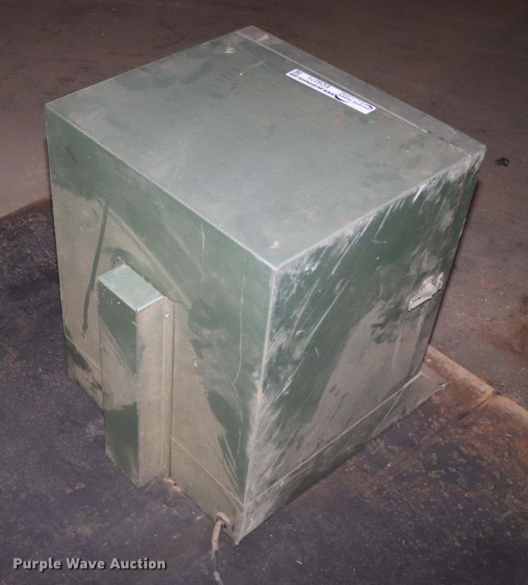 image for item EC9271 Emco 654 rotational molder