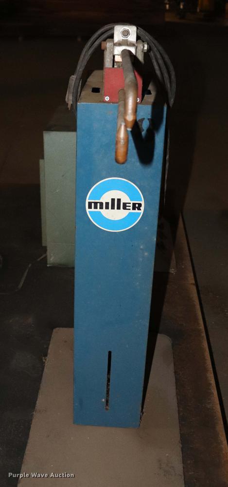 image for item EC9272 Miller spot welder