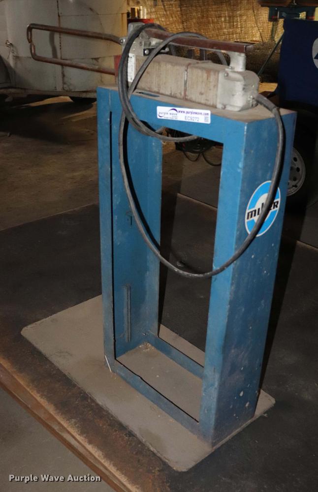 image for item EC9272 Miller spot welder