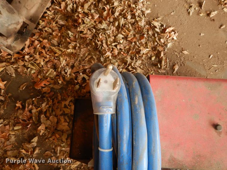 image for item EC9850 Lincoln Electric Wire-Matic 255 welder