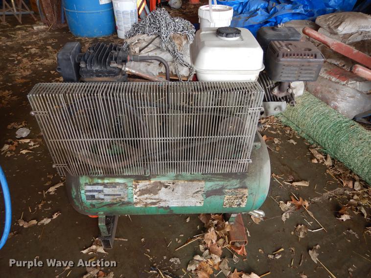 image for item EC9851 2001 Speedaire air compressor