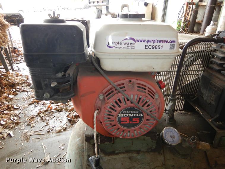 image for item EC9851 2001 Speedaire air compressor