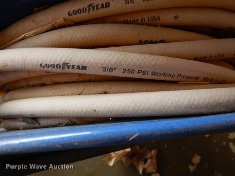 image for item EC9851 2001 Speedaire air compressor