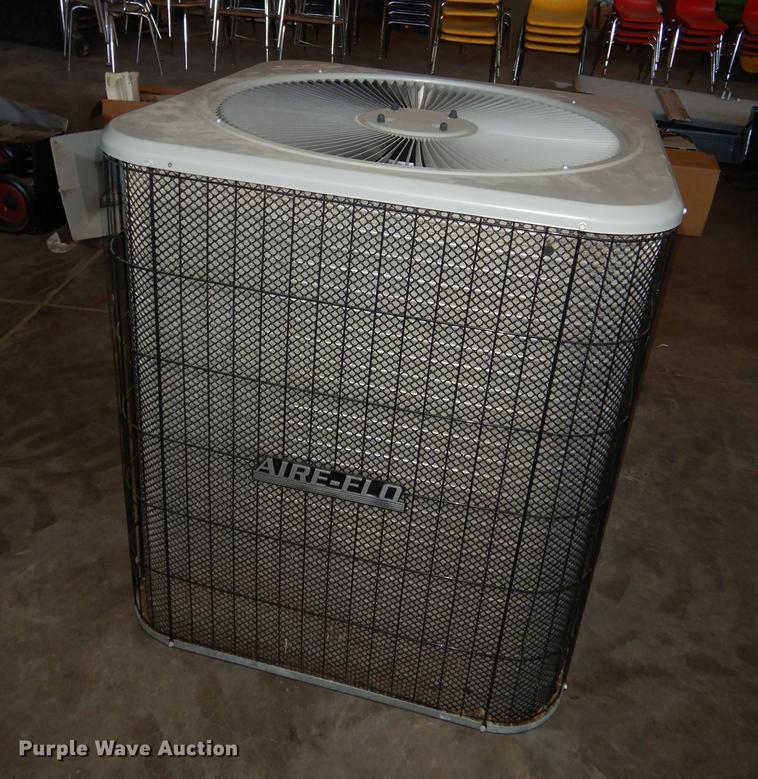 AireFlo central air unit in Holton, KS Item EC9898 sold Purple Wave