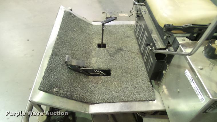 image for item ED9105 Dixie Chopper XWW4000 ZTR lawn mower