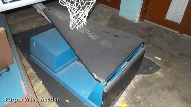 image for item ED9112 Sporting goods