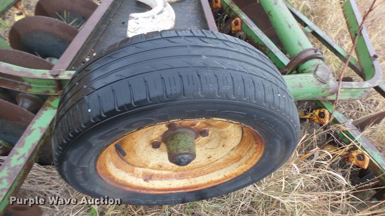 image for item ED9115 John Deere disk