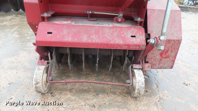 image for item ED9116 Olathe 84 aeroseeder