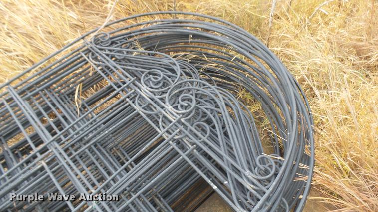 image for item ED9135 Approximately 35 metal landscape stakes