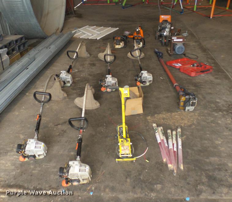 image for item ED9136 Lawn and garden equipment