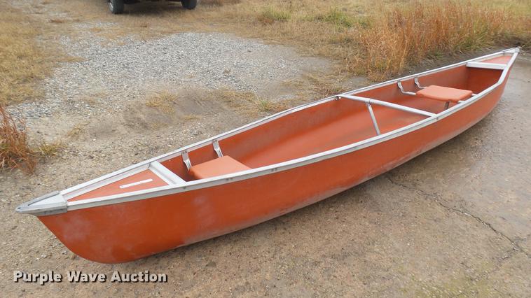 image for item ED9137 Coleman canoe