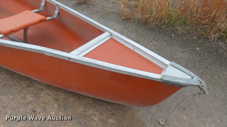 image for item ED9137 Coleman canoe