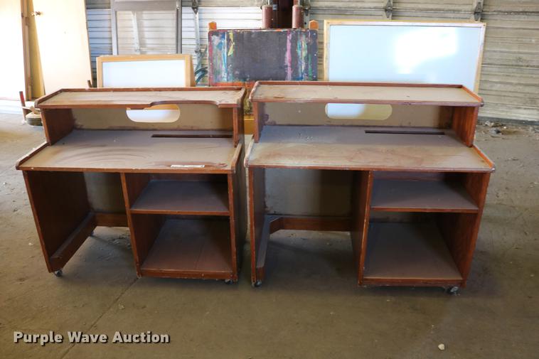 image for item EE9927 Furniture