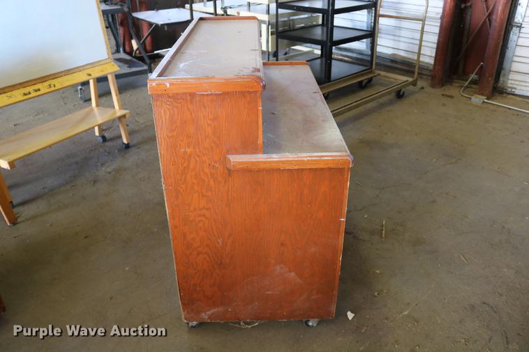 image for item EE9927 Furniture