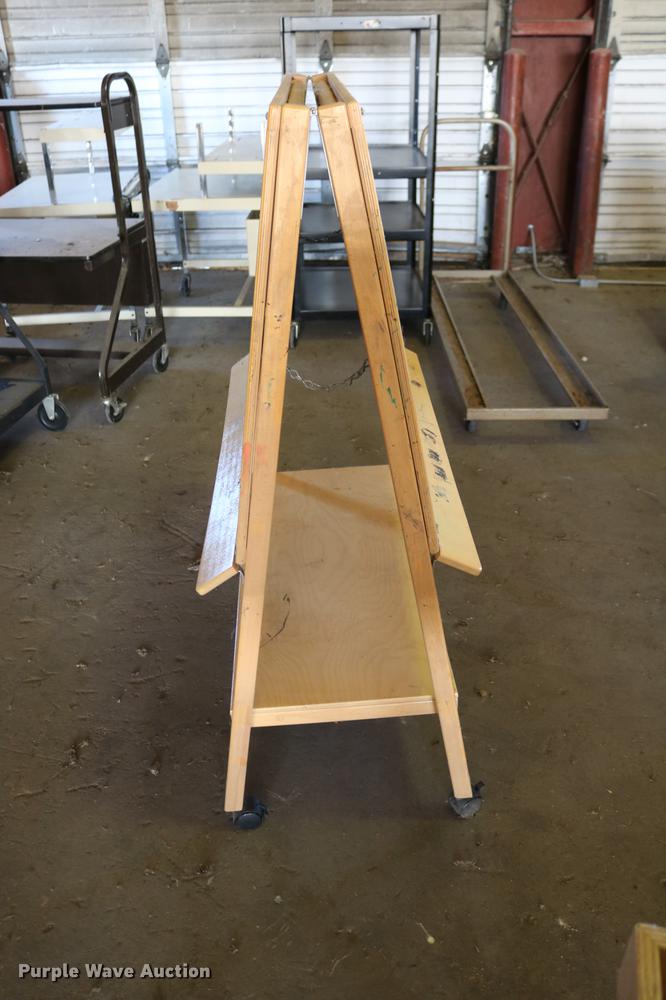 image for item EE9927 Furniture