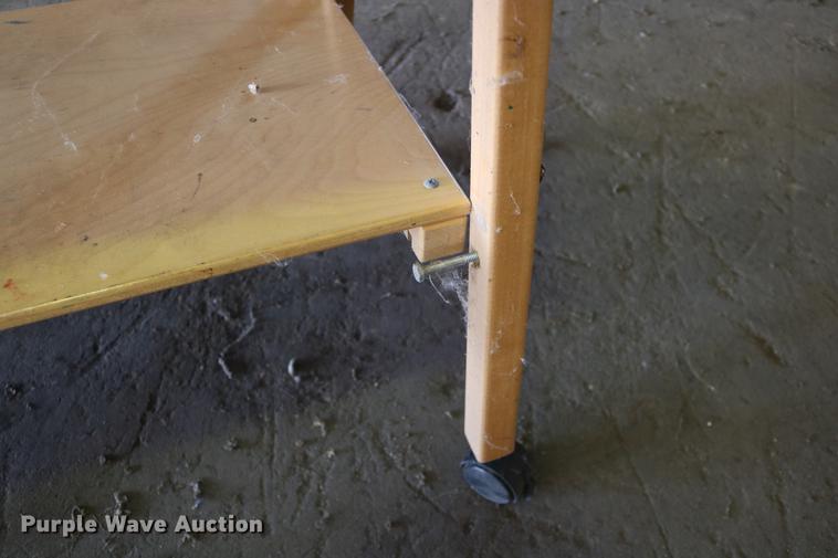 image for item EE9927 Furniture