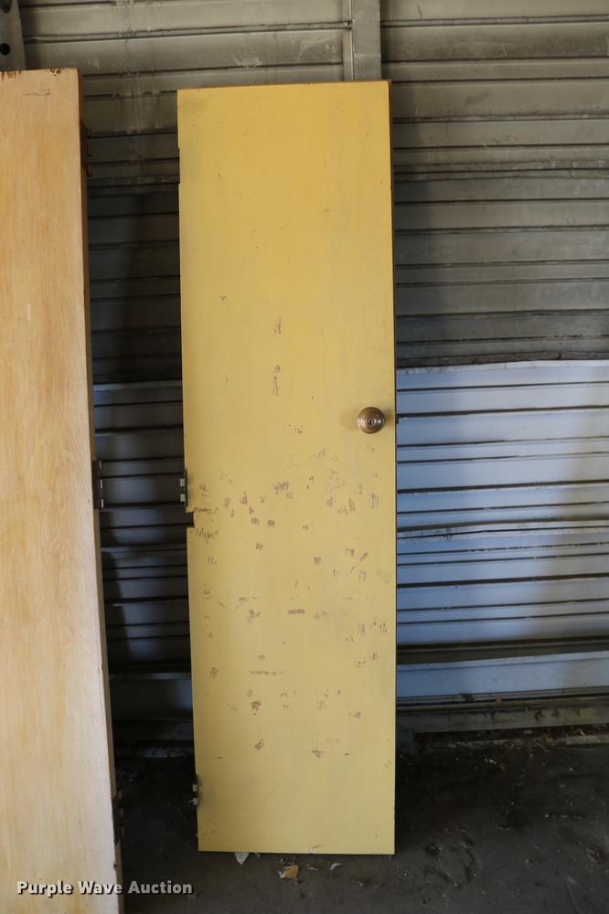 image for item EE9928 Building materials