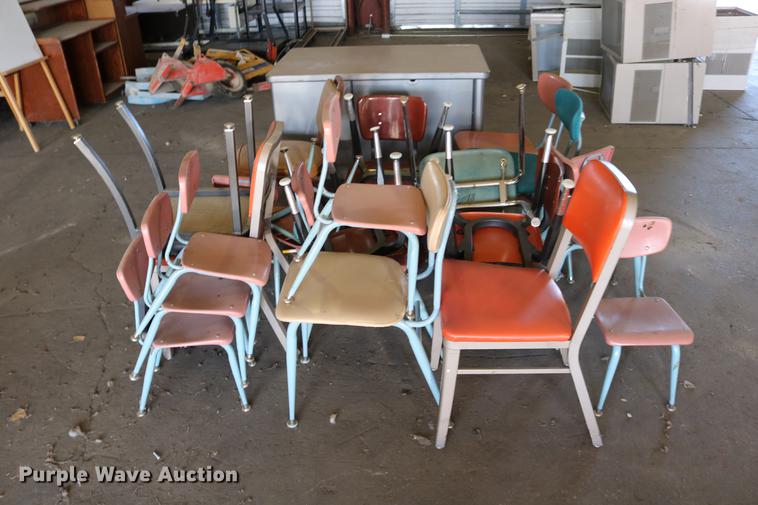 image for item EE9929 Furniture