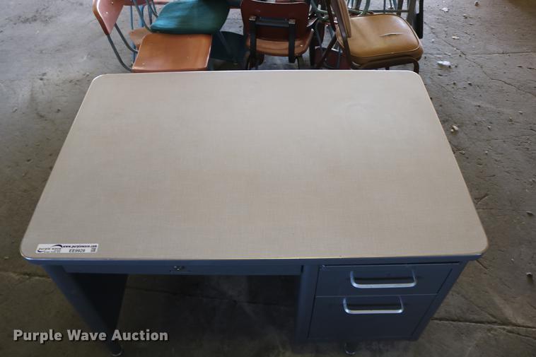 image for item EE9929 Furniture