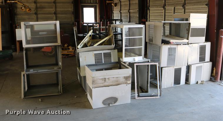 image for item EE9930 (14) GE window air conditioning units