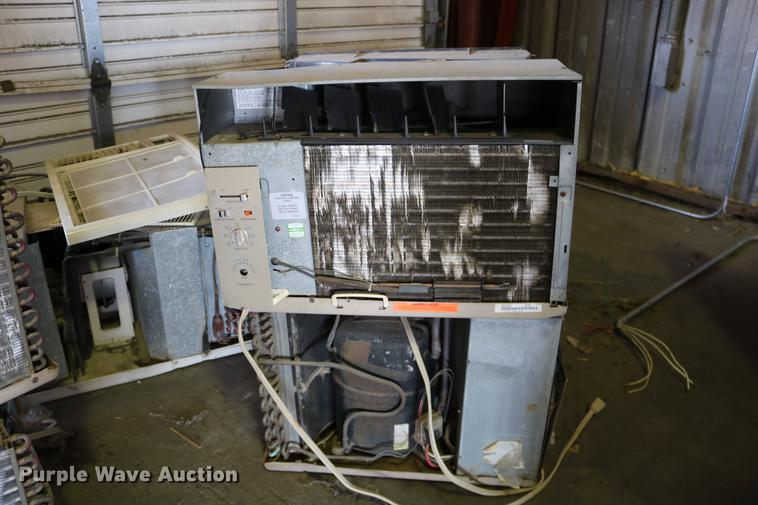 image for item EE9930 (14) GE window air conditioning units