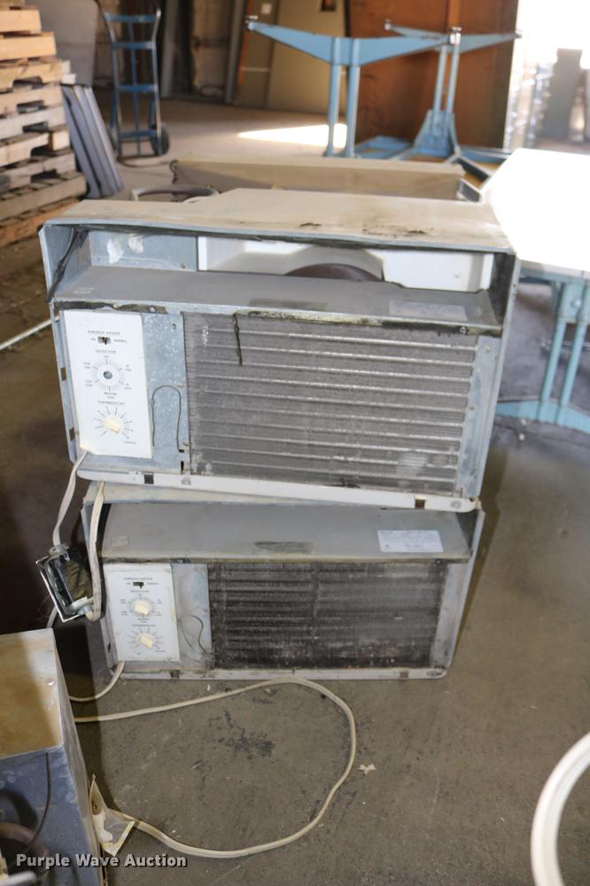 image for item EE9930 (14) GE window air conditioning units