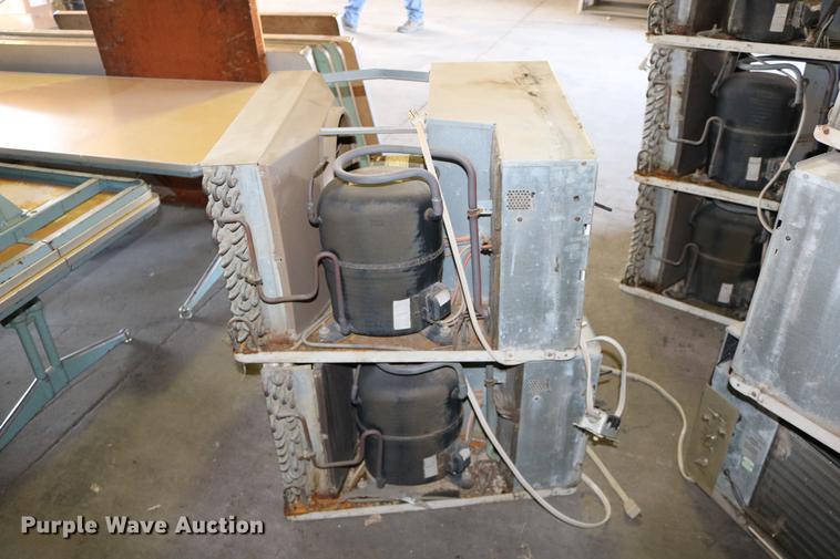 image for item EE9930 (14) GE window air conditioning units