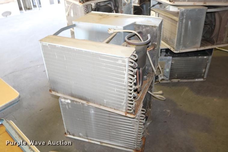 image for item EE9930 (14) GE window air conditioning units
