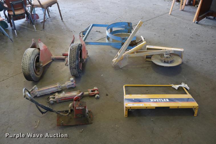 image for item EE9931 Tools