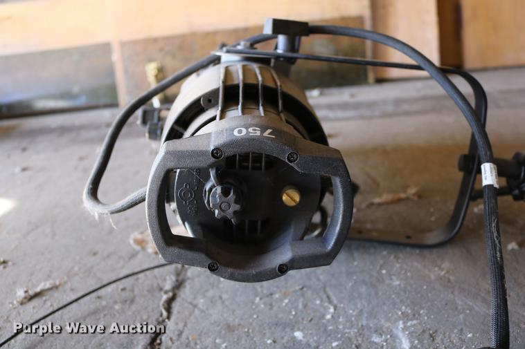 image for item EE9932 (8) stage spotlights