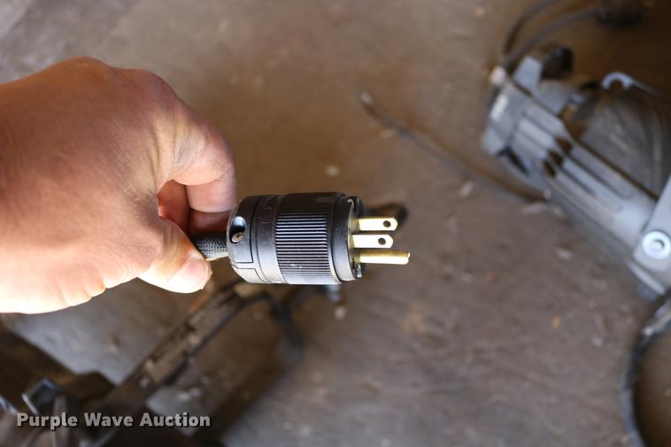 image for item EE9932 (8) stage spotlights