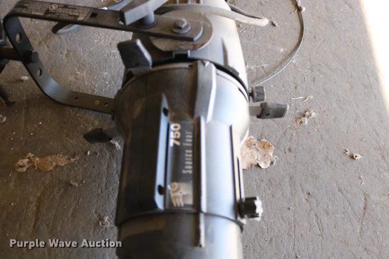 image for item EE9932 (8) stage spotlights