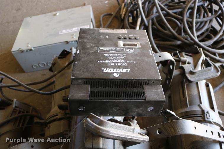 image for item EE9932 (8) stage spotlights