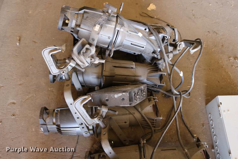 image for item EE9932 (8) stage spotlights