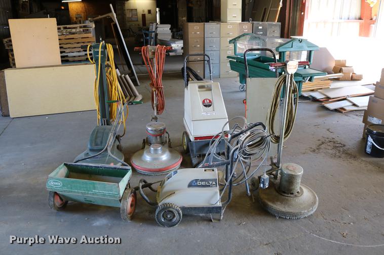 image for item EE9933 Tools