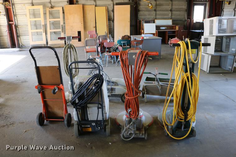 image for item EE9933 Tools