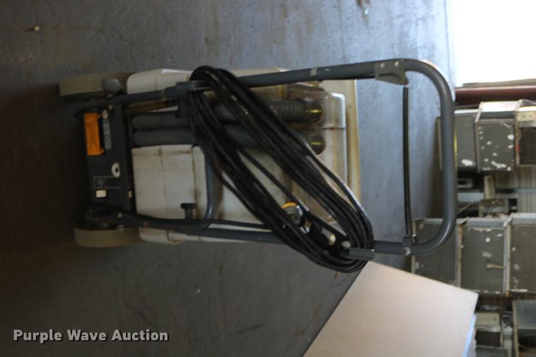 image for item EE9933 Tools