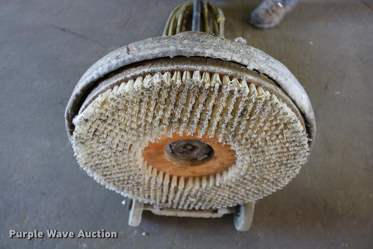 image for item EE9933 Tools