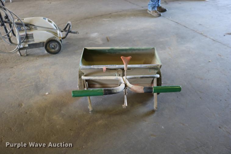 image for item EE9933 Tools