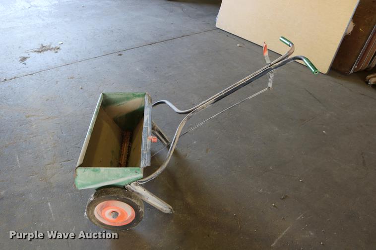 image for item EE9933 Tools