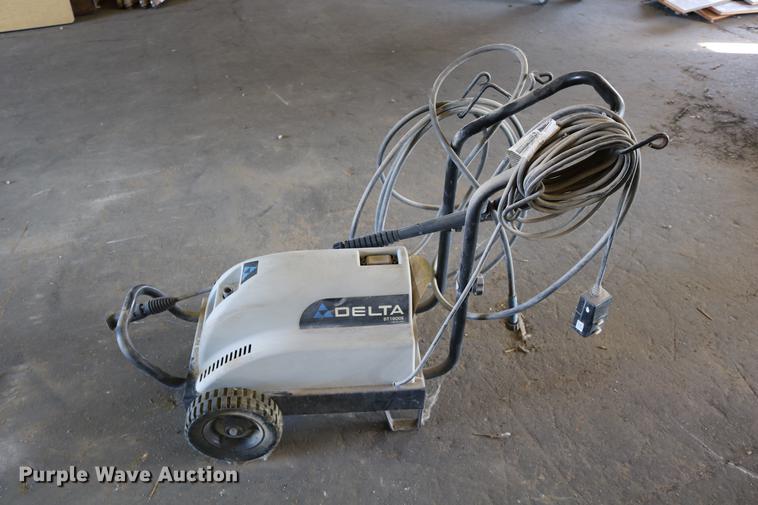 image for item EE9933 Tools