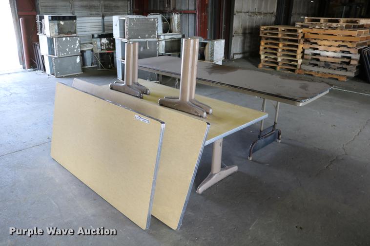 image for item EE9935 (4) tables