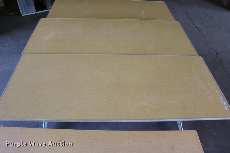 image for item EE9936 (4) tables